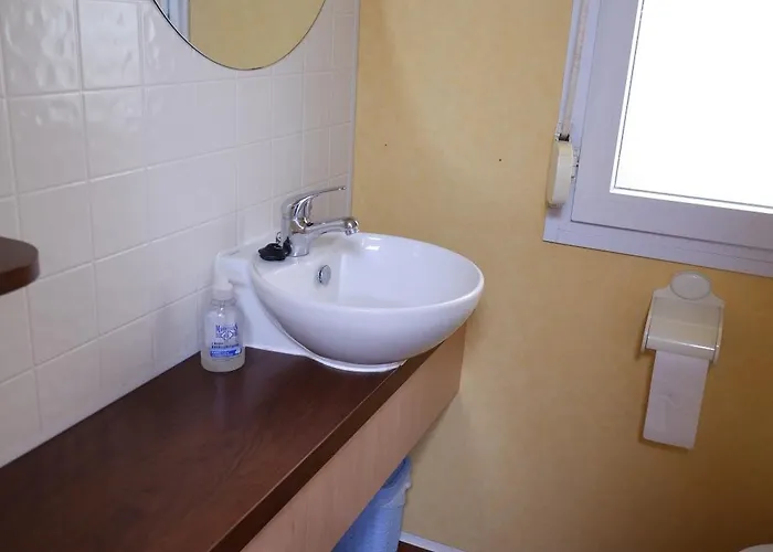 Сasa de vacaciones Le Carrelet Mobil Climatisé Insolite&cosy 4 à 6 Personnes Sémussac